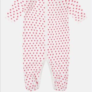 Roller Rabbit Heart Sleepsuit